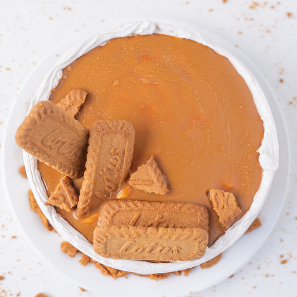 Lotus Biscoff Cake