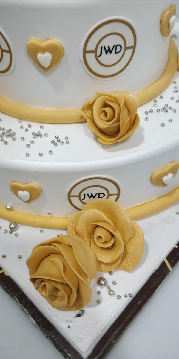 2 Tier Elegant Wedding Cake