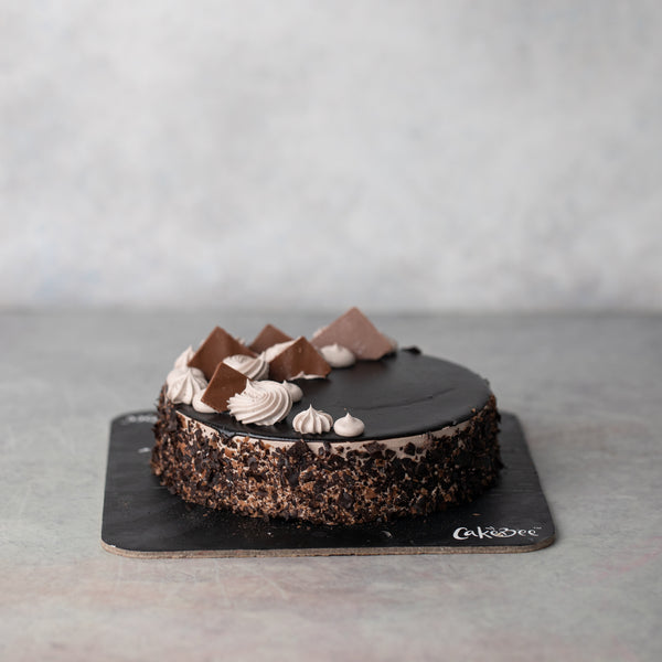 Choco Magical Cake Cakes Shop Cake-Bee