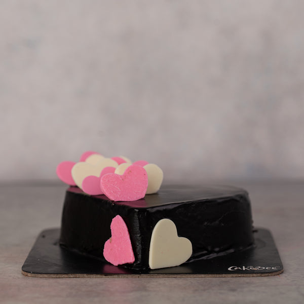 Heart Throb Chocolate Cake Cakes Shop Cake-Bee
