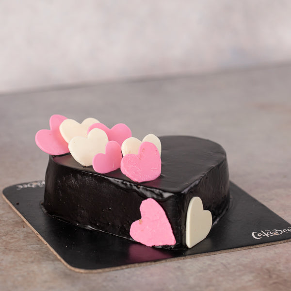 Heart Throb Chocolate Cake Cakes Shop Cake-Bee