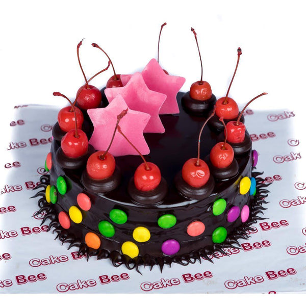 New Flavour Cake|Gems Chocolate Cake|बेकरी जैसा बर्थडे केक घर में बनाये  बिना अंडा|Chocolate Cake - YouTube