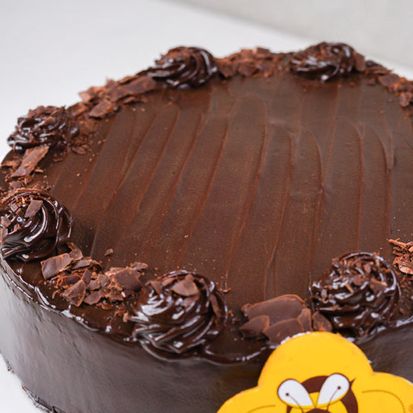 Round Belgium Truffle Chocolate Cake, Packaging Type: Box, Weight: 1kg