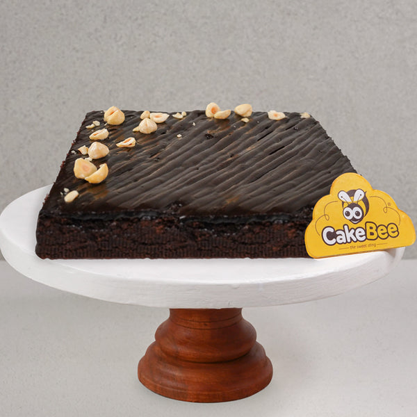 Order White Chocolate Brownie Cake (Gluten Free) / Brownie au chocolat  blanc (sans gluten) Online - Nosherz Bakery